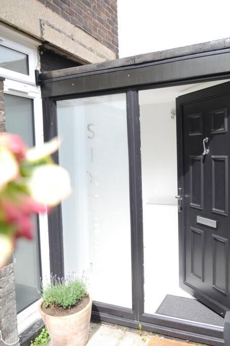Light Filled Mid- Century 3 Bed Cottage In Dulwich London Eksteriør bilde
